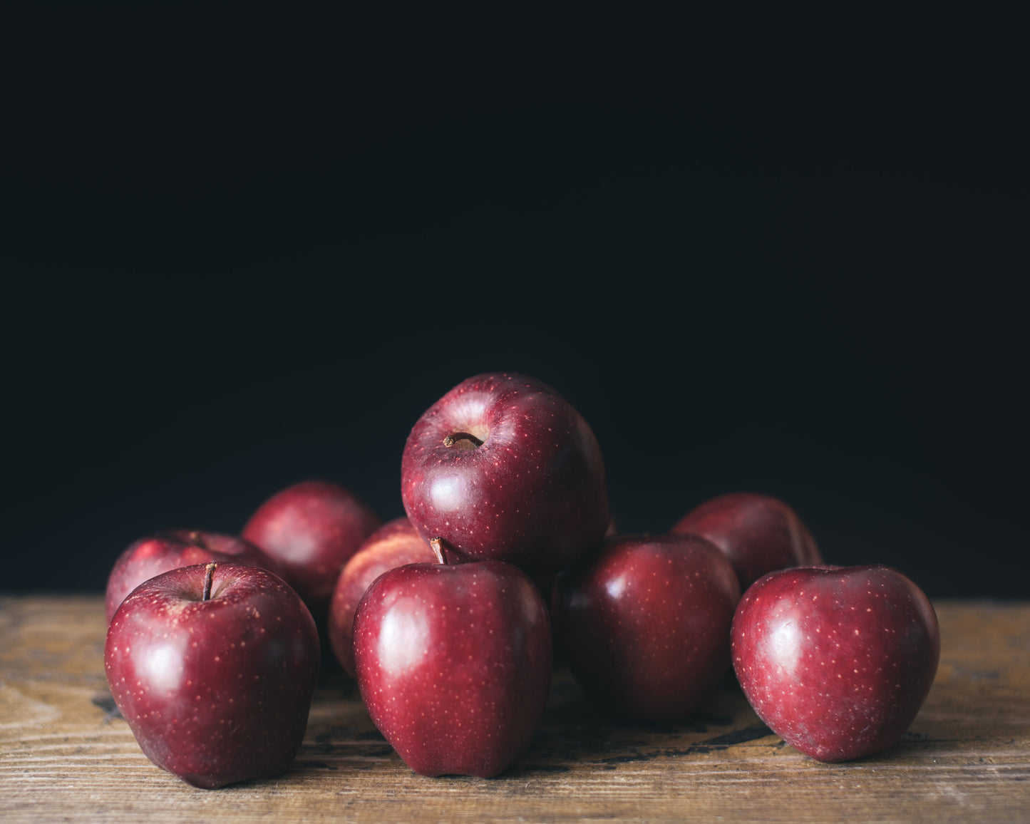 Scarlet Spur II Apple