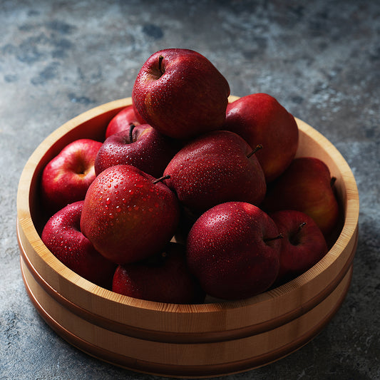 Scarlet Spur II Apple